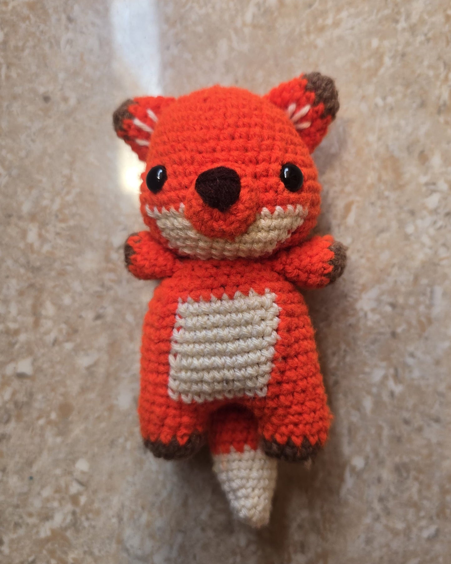 Charming Foxy Crochet Plushie Pattern: Craft Your Adorable Woodland Companion Today!
